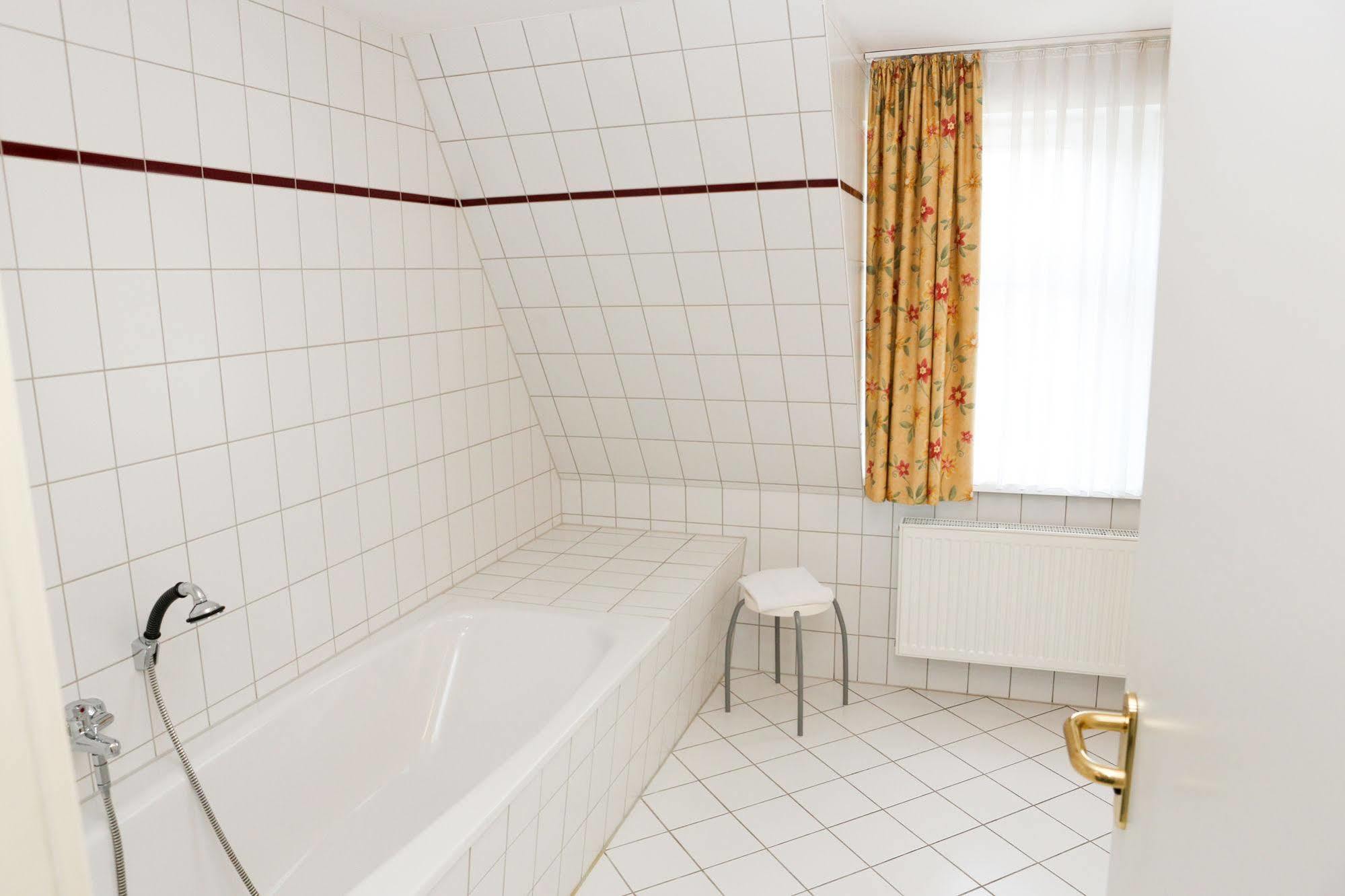 Hotel Kaiserhof Radeberg Kültér fotó