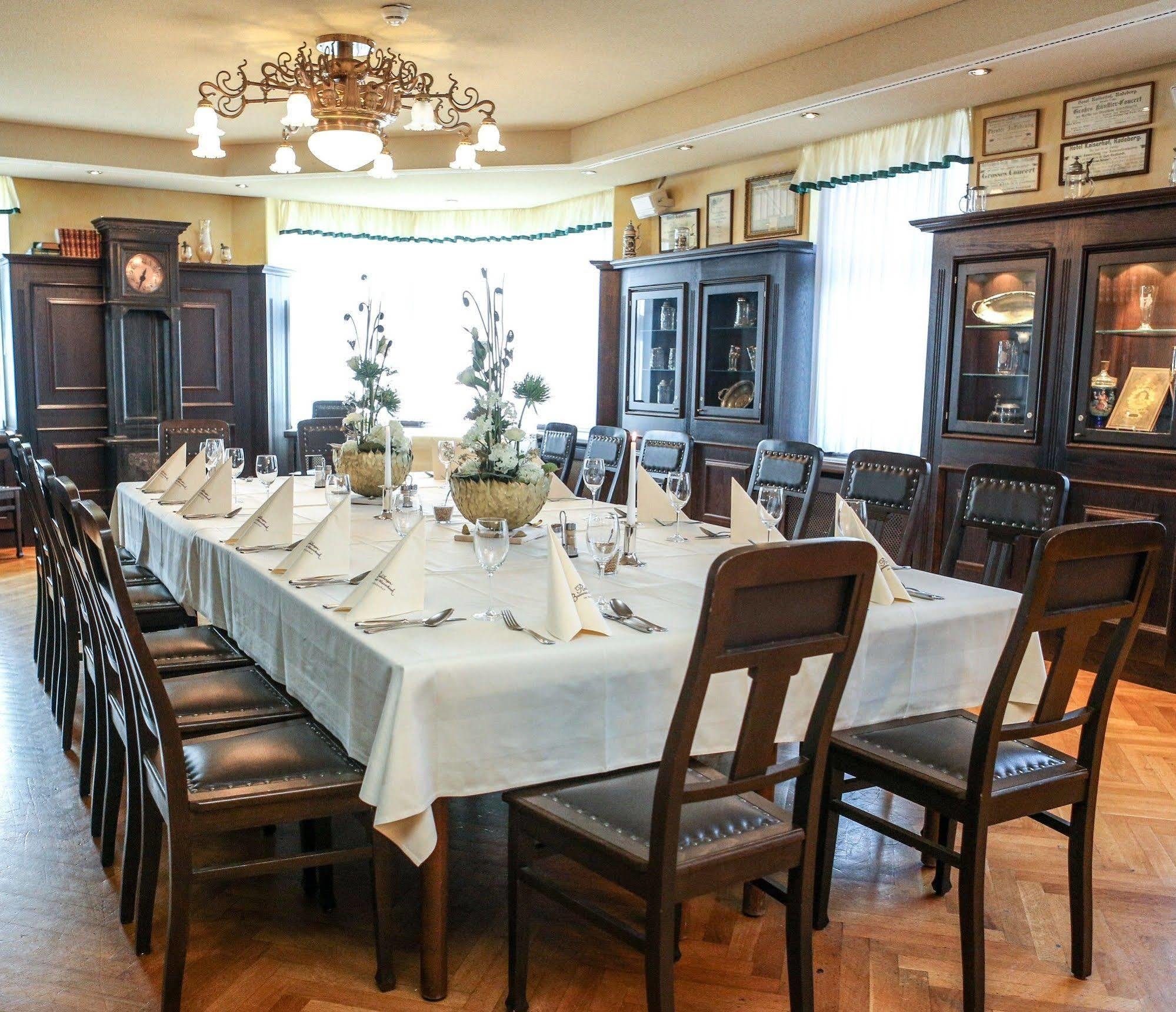Hotel Kaiserhof Radeberg Kültér fotó