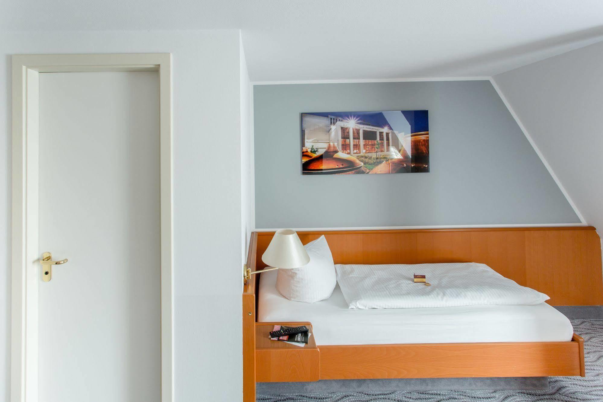 Hotel Kaiserhof Radeberg Kültér fotó